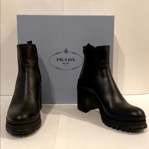 Prada Chelsea Boot - Calzature Donna